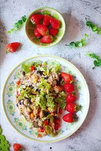 小厨娘美食记吃瓜爆料视频,揭秘网红美食背后的秘密，吃瓜群众纷纷围观